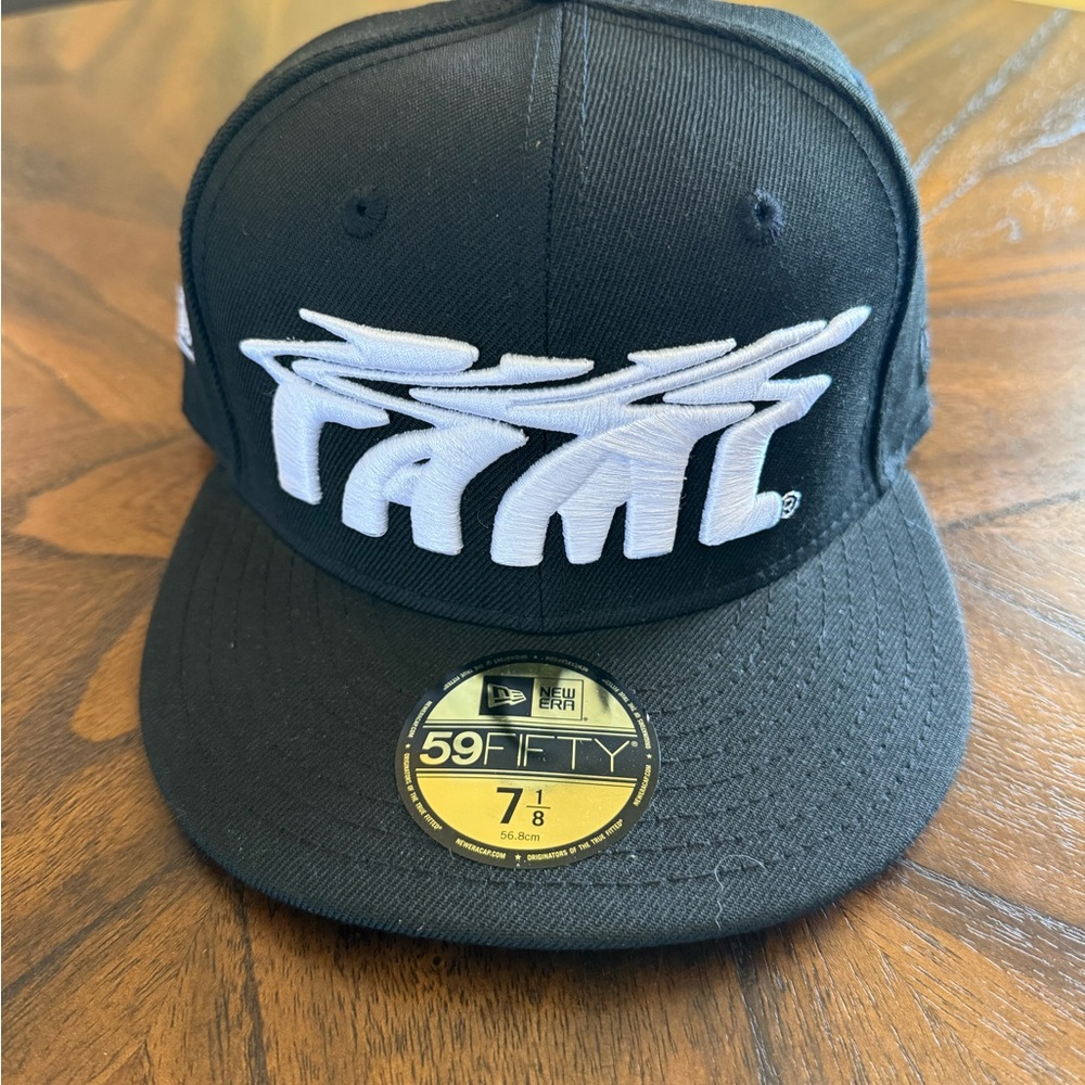 New Era Black and White 59FIFTY Cap